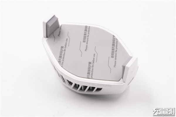 小米10定制版冰封散熱背夾BR11拆解：1分鐘降溫至15度的秘密在此