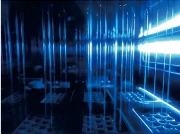 中國長城推出我國首臺噴淋液冷服務器！