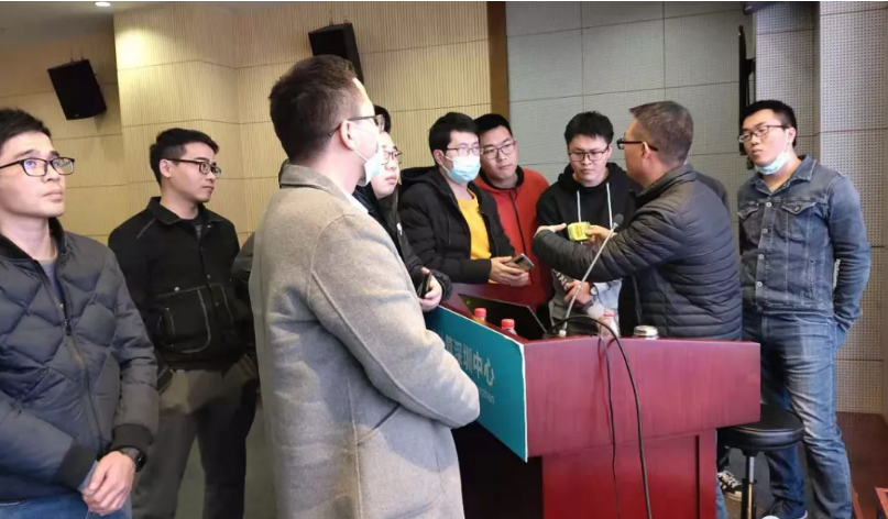 1608690437539353.png blob.png