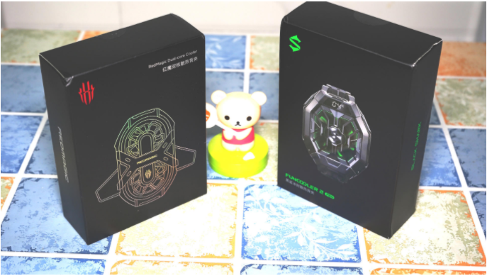 誰才是最強的散熱背夾？紅魔雙核散熱背夾VS黑鯊散熱背夾