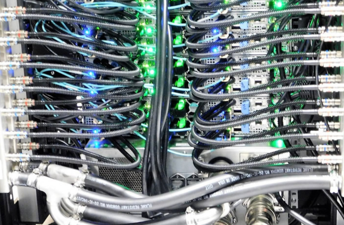 為數據中心“降溫”，液冷技術助力綠色轉型