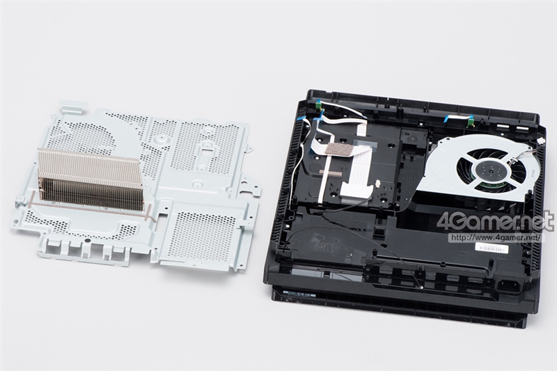 PS4 Pro主機(jī)拆解：散熱系統(tǒng)嘆為觀止